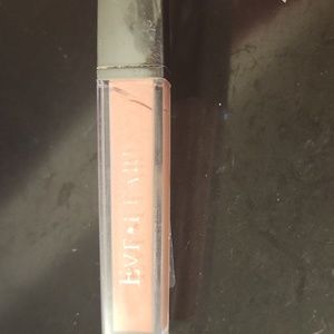 Eve Pearl Lip Gloss